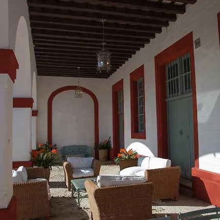 La Carreña Hotel