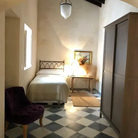 Hotel La Carreña *