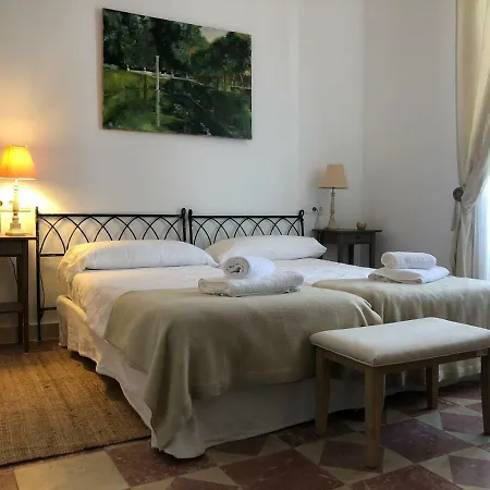 La Carreña Hotel