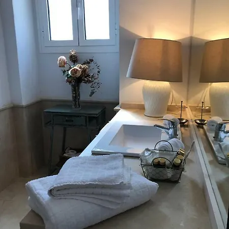 Hotel La Carreña *